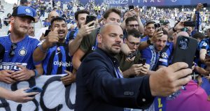 Wesley Sneijder’e şoke eden tehdit! 4 binin üzerinde