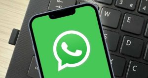 WhatsApp Web çöktü mü? QR kod okutulamıyor, sohbetler yüklenmiyor