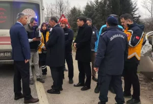 Yalova’da Midibüs Devrildi: 1 Ölü, 20 Yaralı