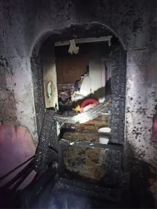 Yayladağı’nda Yangın: 2 Kişi Hastaneye Kaldırıldı