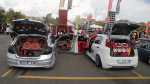 Yeni kanun ile araçlar modifiyelerden arındırılıyor: Vatandaşlar durumdan memnun