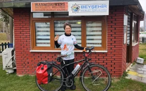 Yeni Zelanda’lı Bisikletçi Beyşehir’de