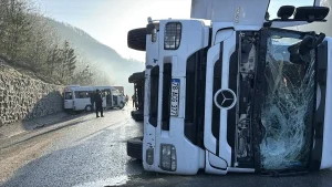 Zonguldak-Ankara yolunda 3 kaza: 10 yaralı