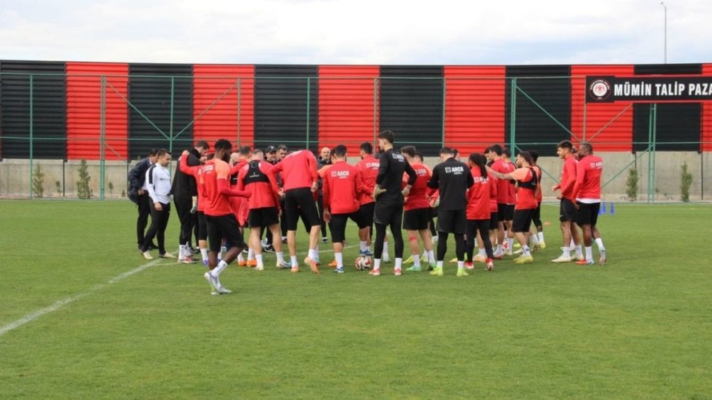 Çorum FK, Bandırmaspor maçından 3 puan istiyor