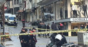 Kazak kuryeyi sokak ortasında öldüren 2 Gürcü yakalandı