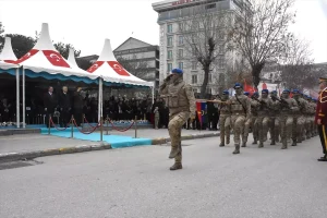 Ticaret Bakanı Bolat, Van’ın düşman işgalinden kurtuluşunun 108. yıl dönümü törenine katıldı Açıklaması
