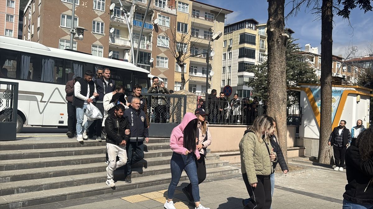 Tokat’ta Suç Örgütüne Operasyon: 64 Gözaltı